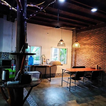 Urban Farmhouse 시엠리아프 외부 사진